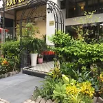 Bizu Boutique Hotel Phu My Hung