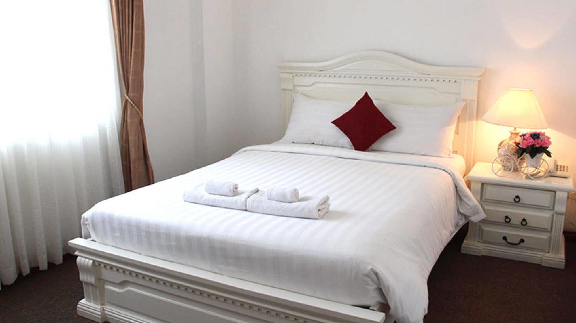 Hotel Bizu Boutique Phu My Hung 3*